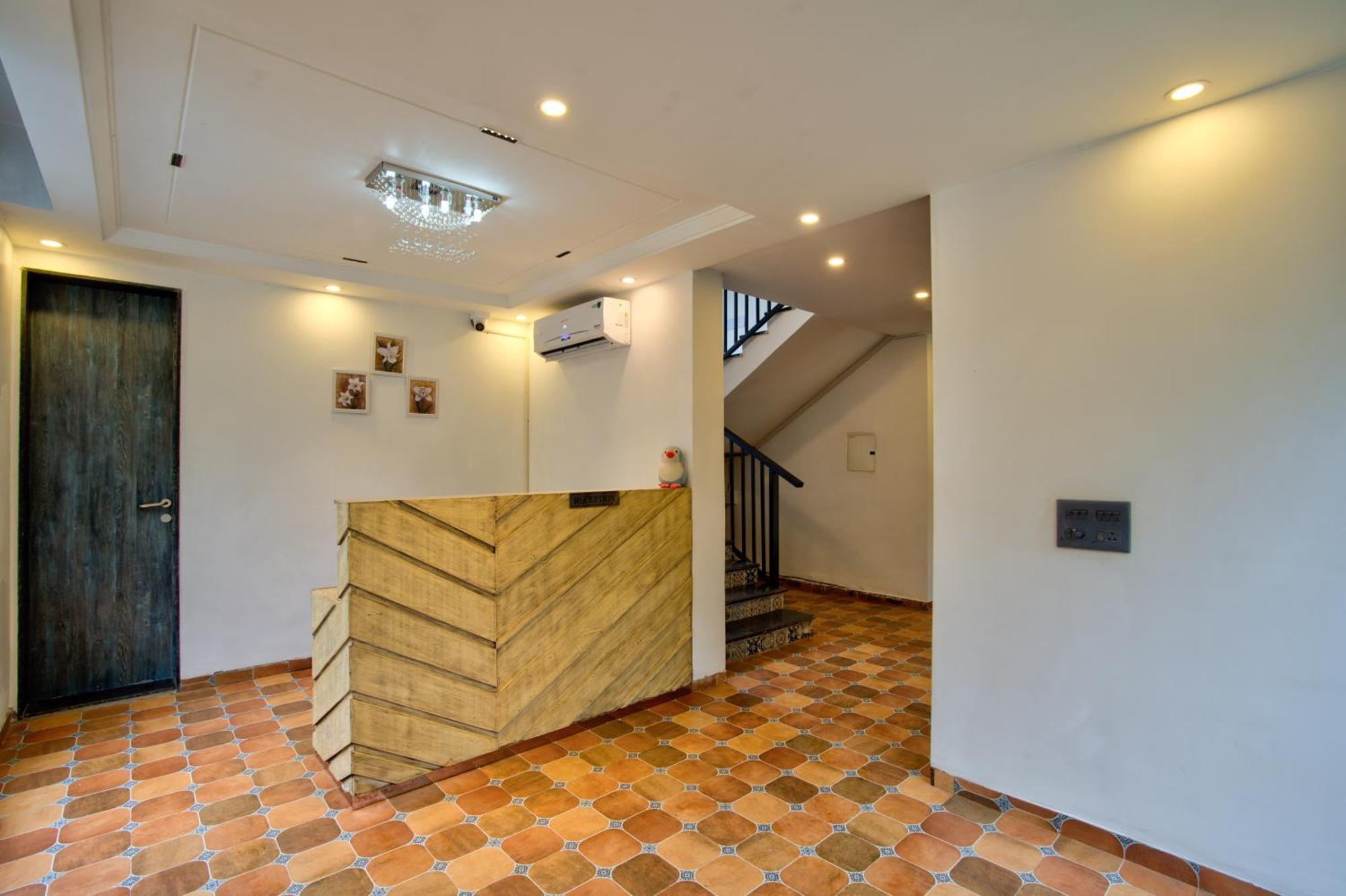 Goa Courtyard By The Porto Arpora Hotel Baga Bagian luar foto